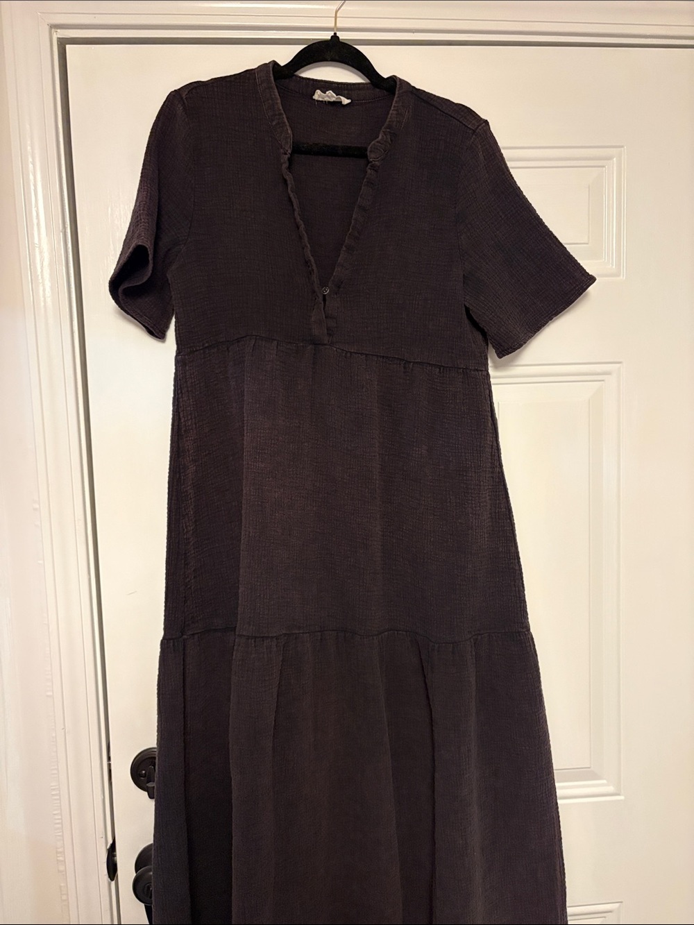 eesome Dark Brown Short-Sleeve Maxi Dress